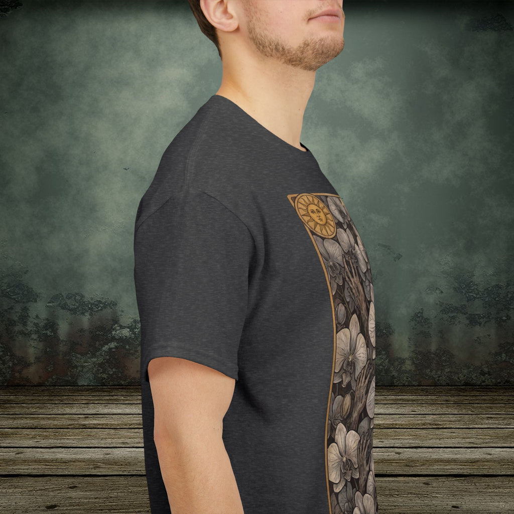 Ingrid Hunnigan | Resident Evil Tarot Card | Vintage Retro Gaming T-Shirt